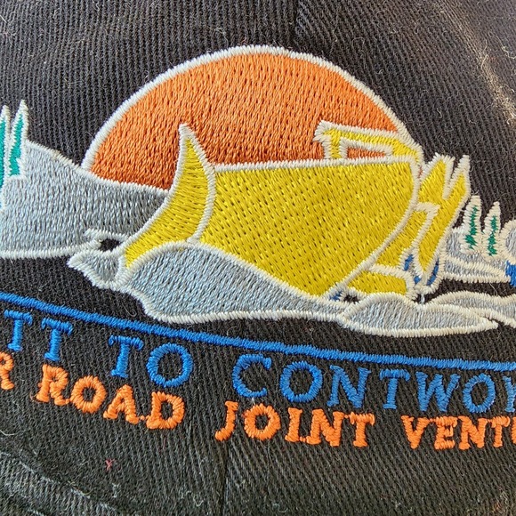 ICE ROAD 2016 Baseball Cap Tibbitt Contwoyto Winter Road Arctic Canada Hat Black - Picture 7 of 16